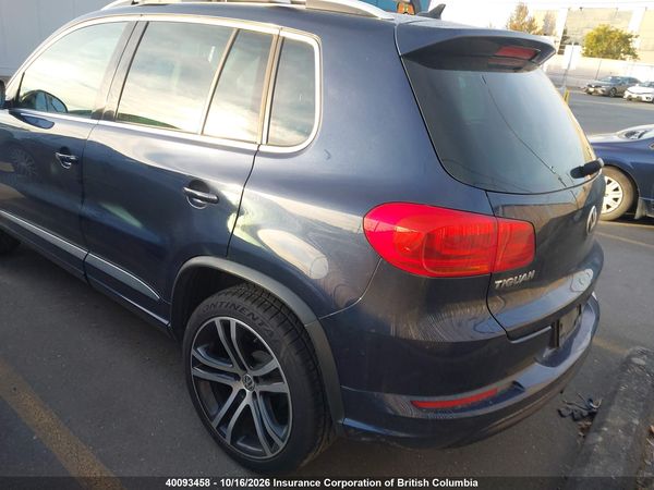 2017 VOLKSWAGEN TIGUAN HIGHLINE — I3