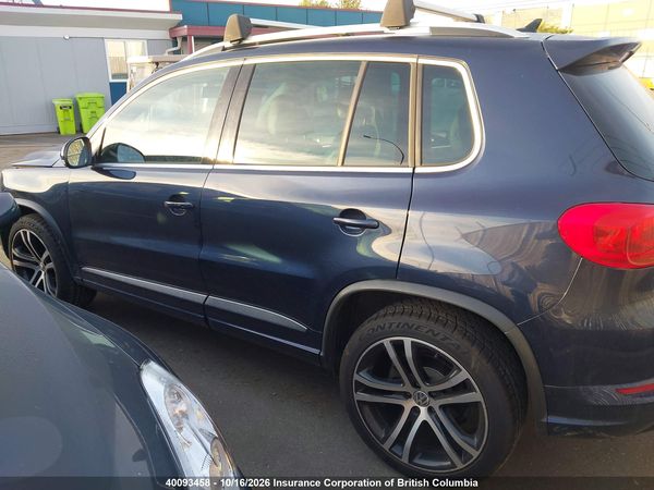 2017 VOLKSWAGEN TIGUAN HIGHLINE — I15