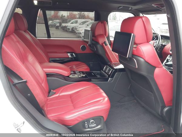 2017 LAND ROVER RANGE ROVER AUTOBIOGRAPHY — I8