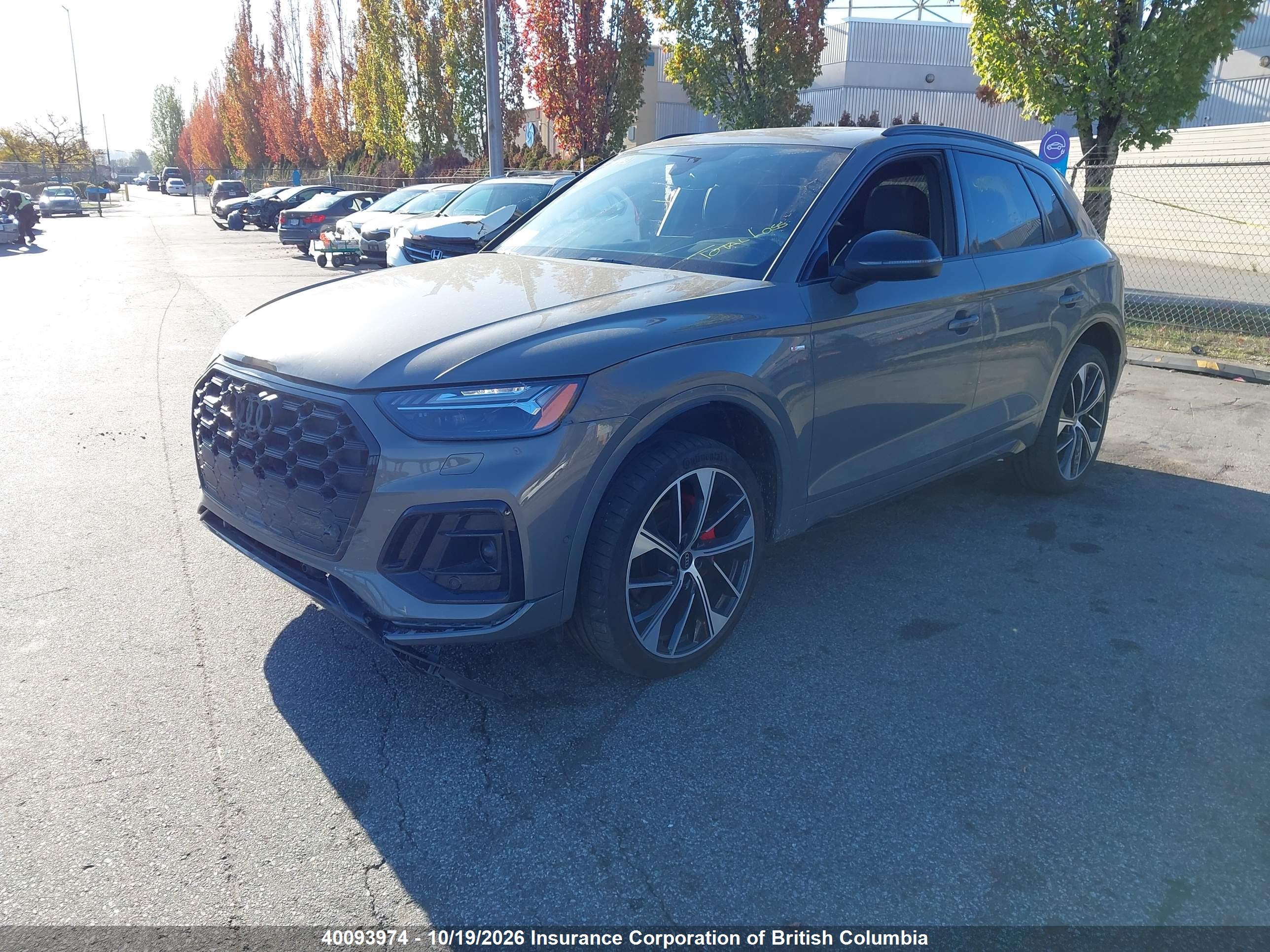2024 AUDI Q5 S Line quattro Prestige — I2