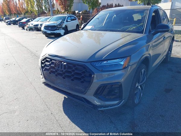 2024 AUDI Q5 S Line quattro Prestige — I6