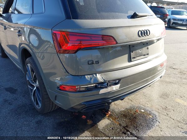 2024 AUDI Q5 S Line quattro Prestige — I12