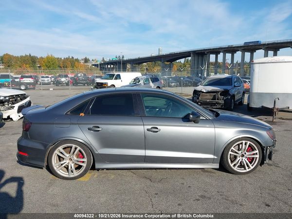 2015 AUDI S3 quattro Prestige — I14