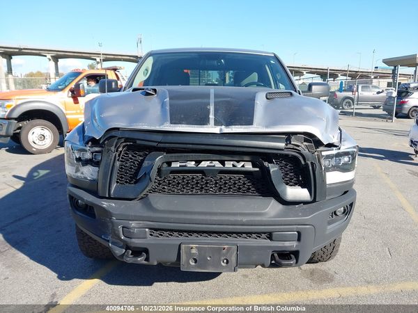 2019 RAM 1500 CLASSIC SLT — I6