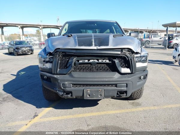 2019 RAM 1500 CLASSIC SLT — I12
