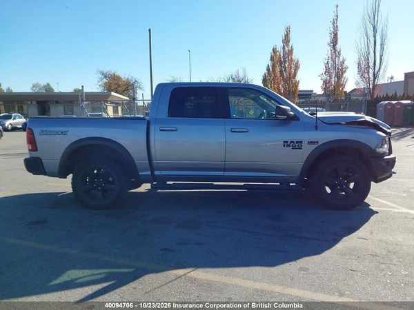 2019 RAM 1500 CLASSIC SLT — I13