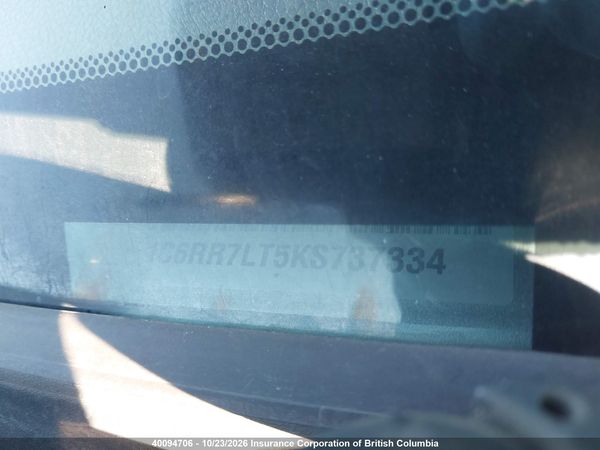 2019 RAM 1500 CLASSIC SLT — I18