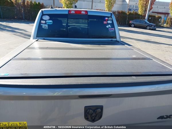2019 RAM 1500 CLASSIC SLT — I21