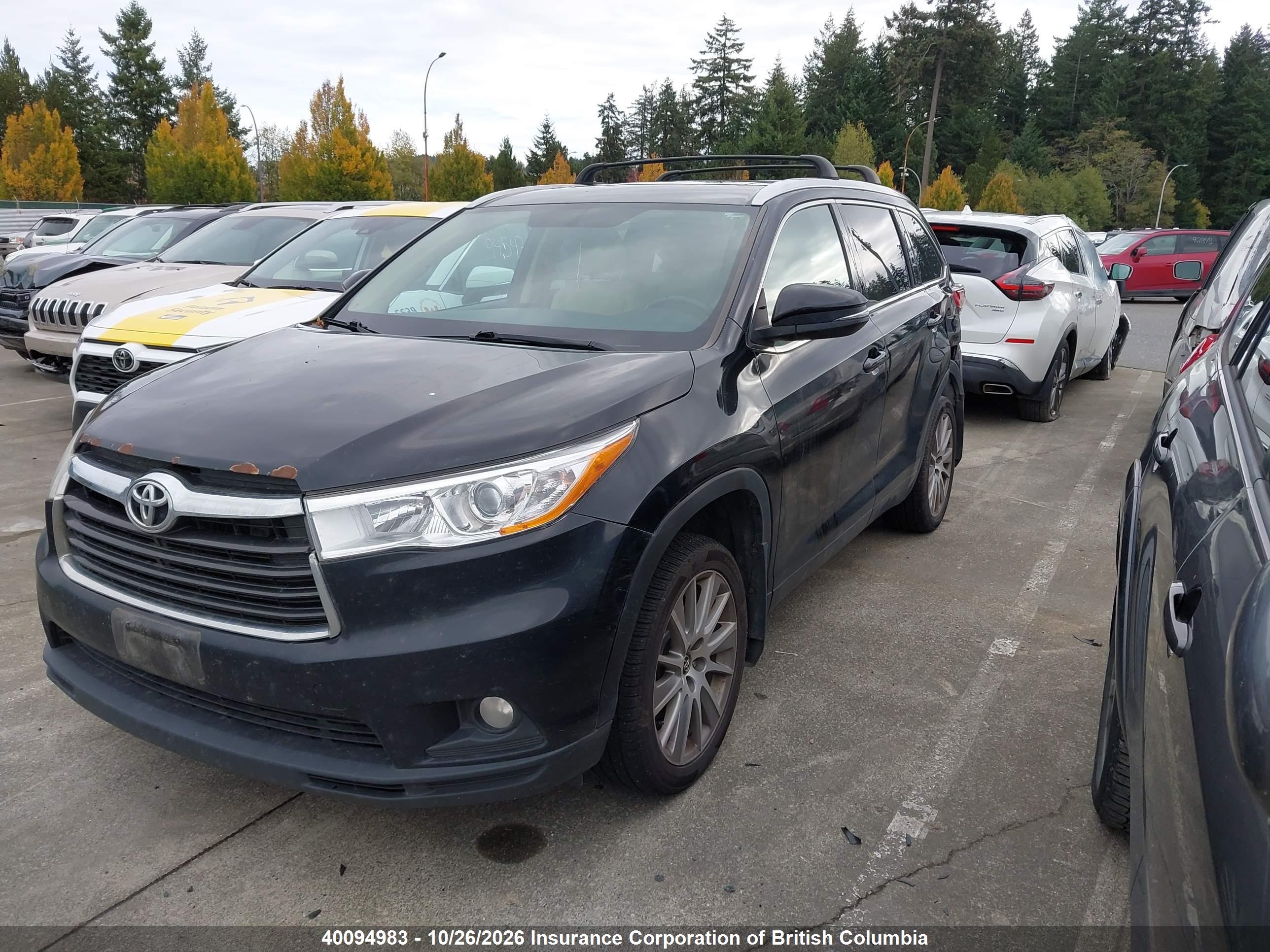2016 TOYOTA HIGHLANDER xle — I2