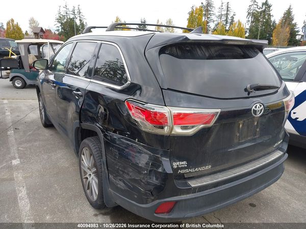 2016 TOYOTA HIGHLANDER xle — I3