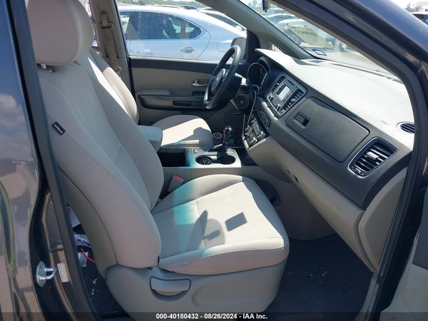 2016 KIA SEDONA LX