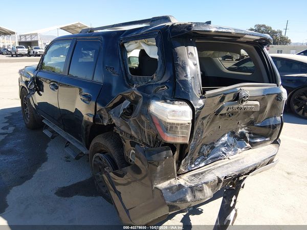 2024 TOYOTA 4RUNNER TRD OFF ROAD PREMIUM — I3