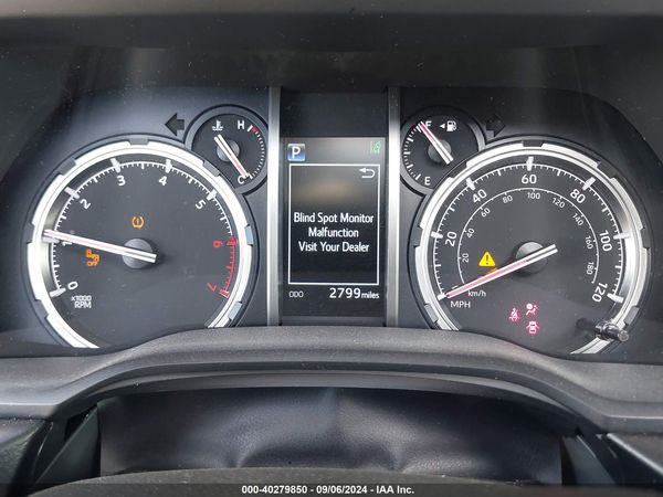 2024 TOYOTA 4RUNNER TRD OFF ROAD PREMIUM — I7