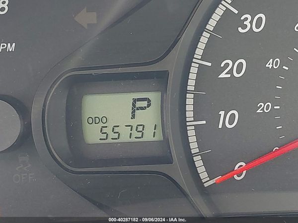 2014 TOYOTA SIENNA LE V6 8 PASSENGER