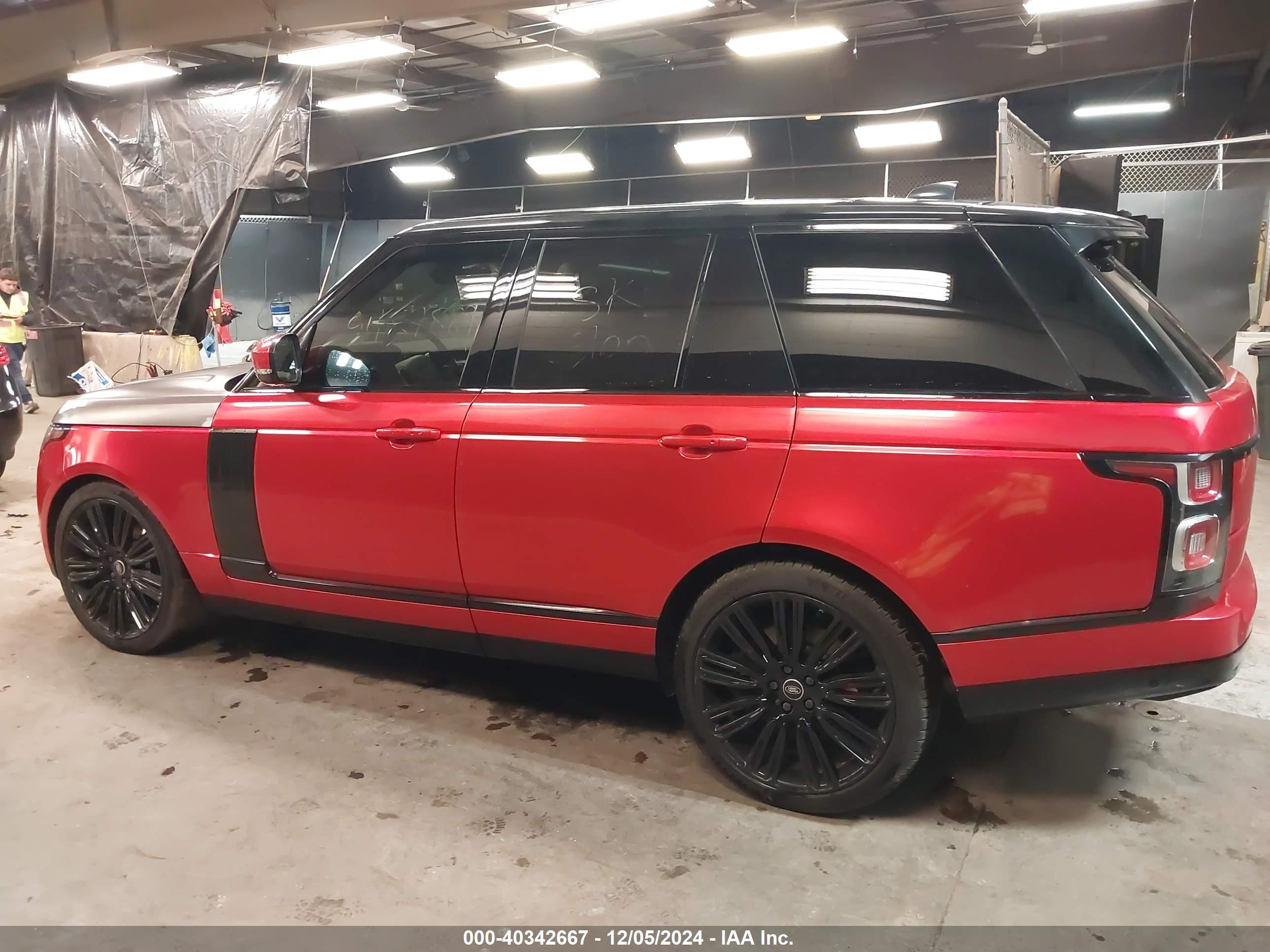 2020 LAND ROVER RANGE ROVER P525 HSE