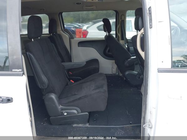 2014 DODGE GRAND CARAVAN SE — I8
