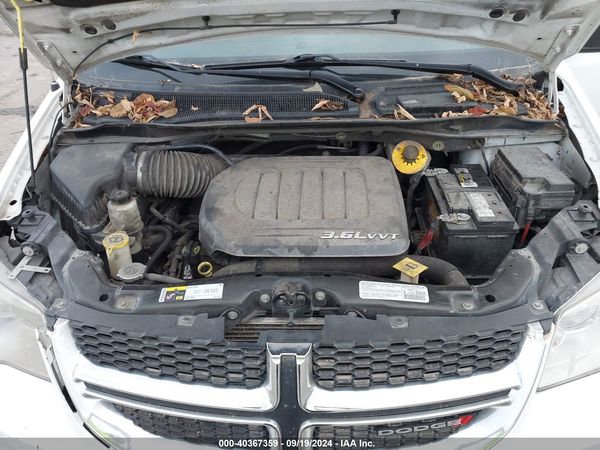 2014 DODGE GRAND CARAVAN SE — I10
