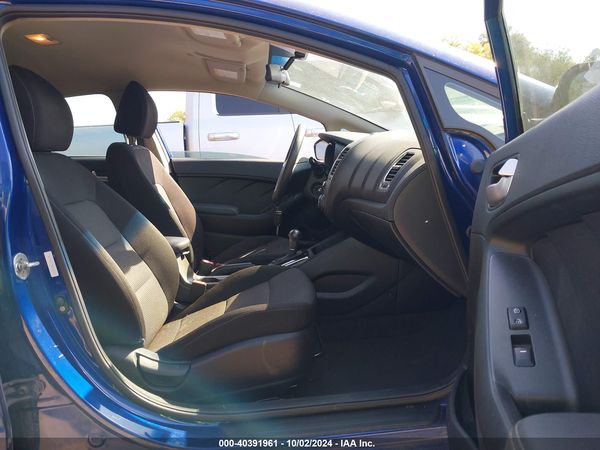 2017 KIA FORTE LX