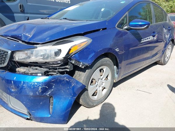 2017 KIA FORTE LX