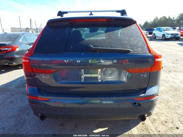 2021 VOLVO XC60 T5 MOMENTUM