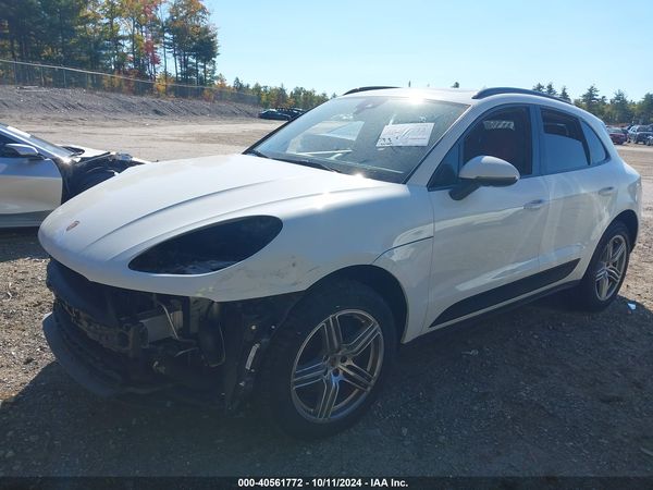2020 PORSCHE MACAN