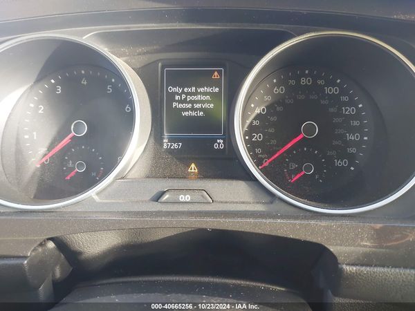 2019 VOLKSWAGEN TIGUAN — I118
