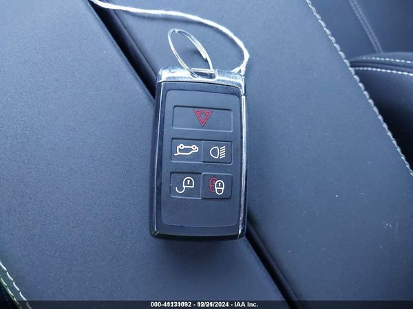 2023 LAND ROVER RANGE ROVER VELAR P340 R-DYNAMIC S MHEV