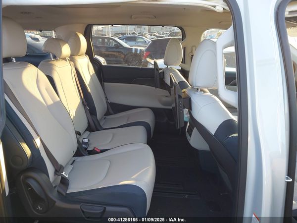 2025 KIA CARNIVAL MPV SX