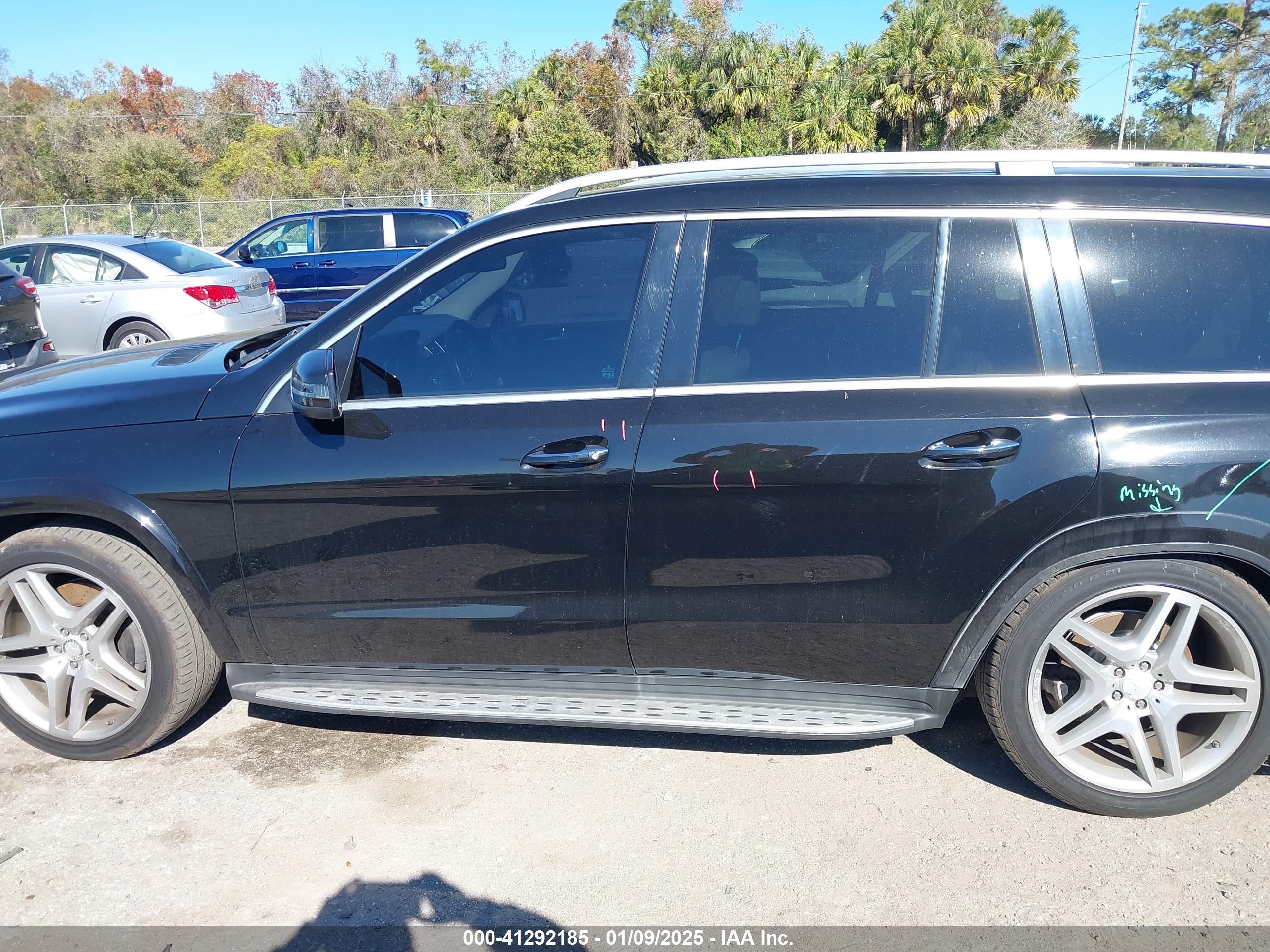 2015 MERCEDES-BENZ GL 550 4MATIC