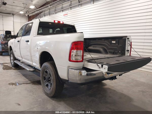 2024 RAM 2500 BIG HORN  4X4 6'4 BOX