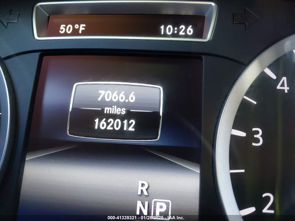 2017 INFINITI QX30 PREMIUM