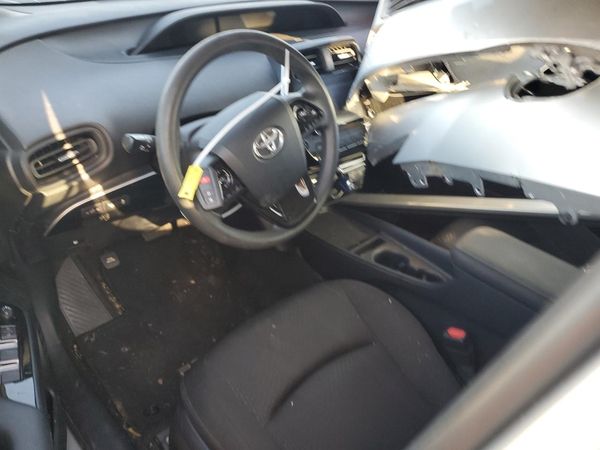 2020 TOYOTA PRIUS