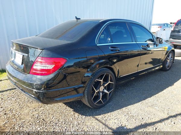 2012 MERCEDES-BENZ C 250 LUXURY/SPORT