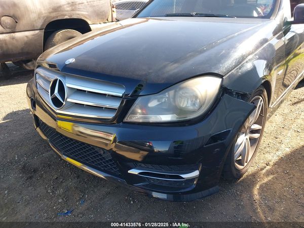 2012 MERCEDES-BENZ C 250 LUXURY/SPORT