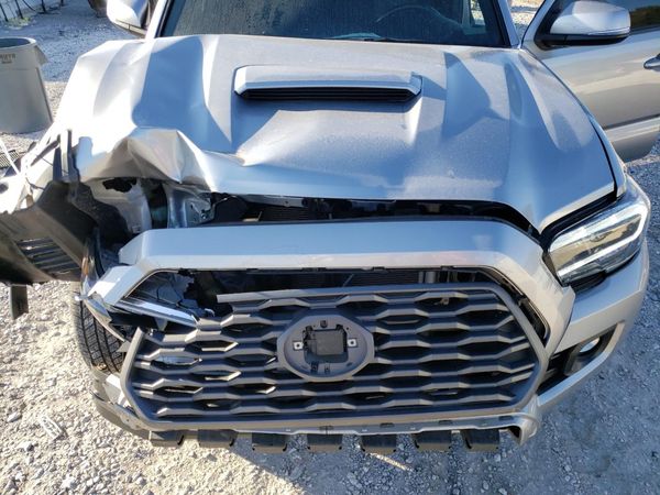 2021 TOYOTA TACOMA SR5