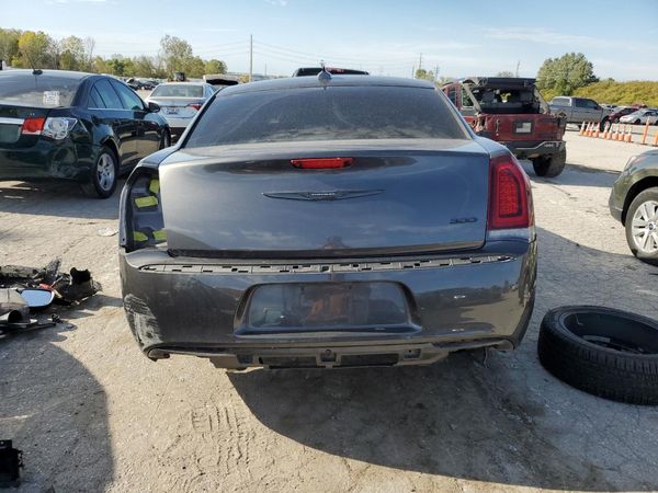 2020 CHRYSLER 300