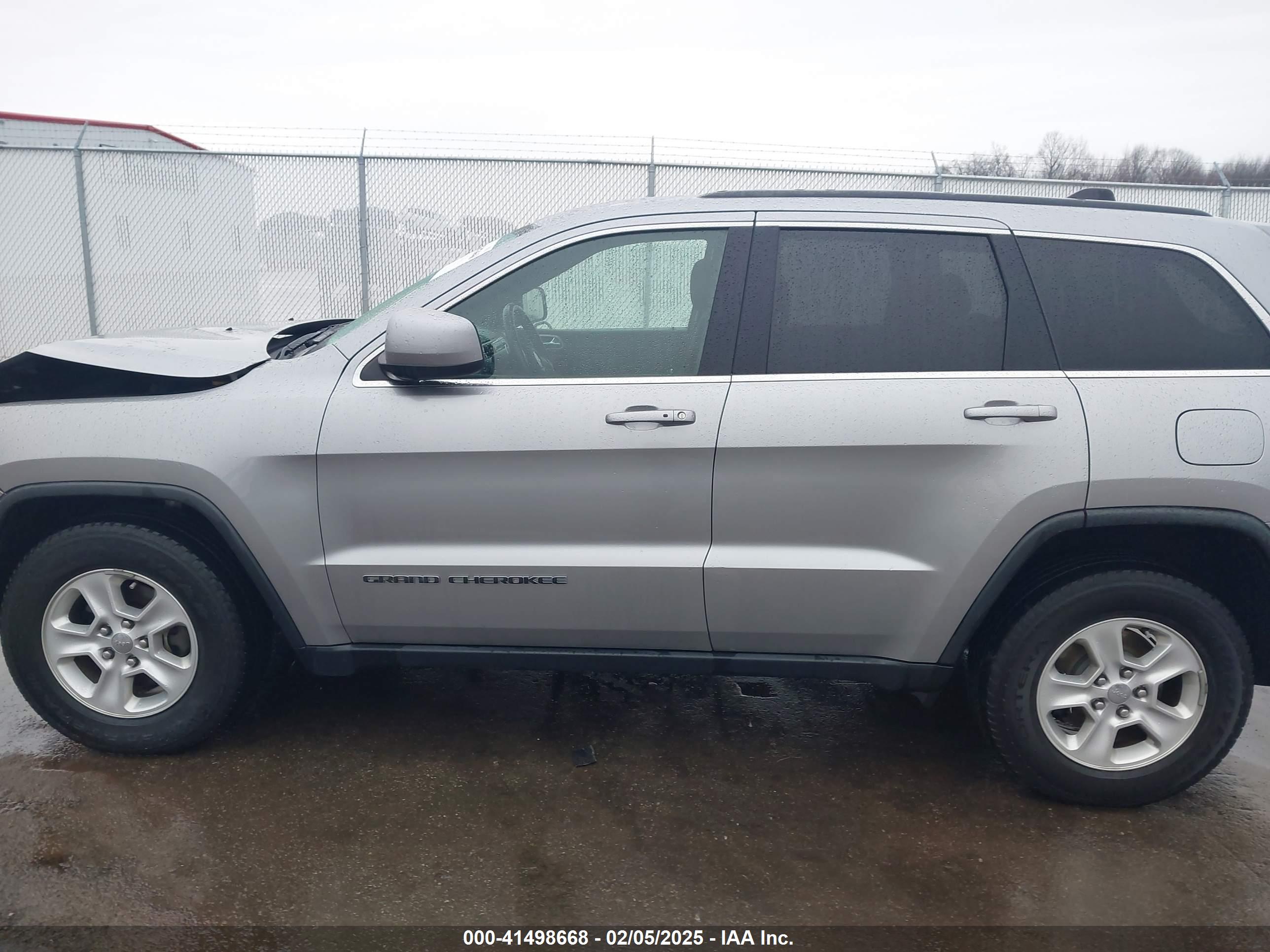 2017 JEEP GRAND CHEROKEE LAREDO 4X4