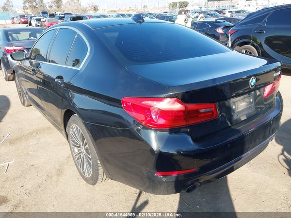 2018 BMW 530I