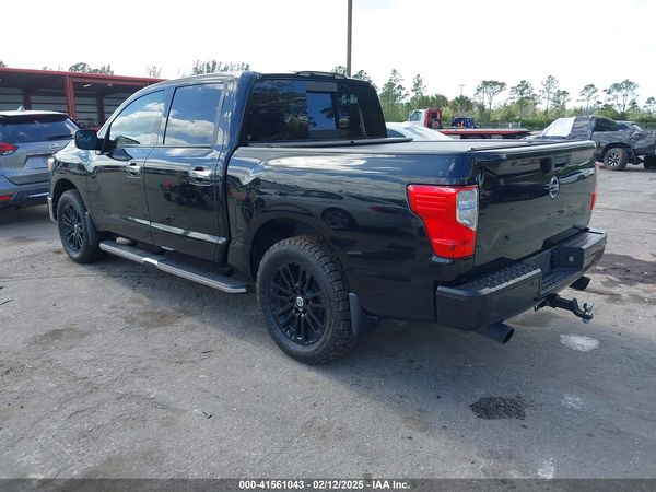 2018 NISSAN TITAN SL — I3