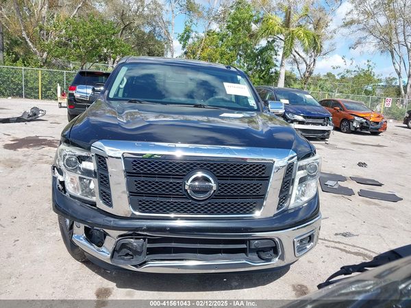 2018 NISSAN TITAN SL — I115