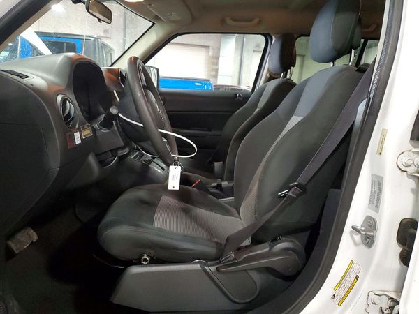 2015 JEEP PATRIOT SPORT FWD