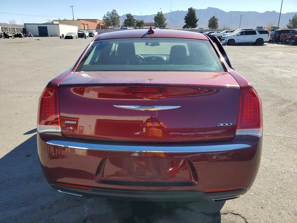 2016 CHRYSLER 300
