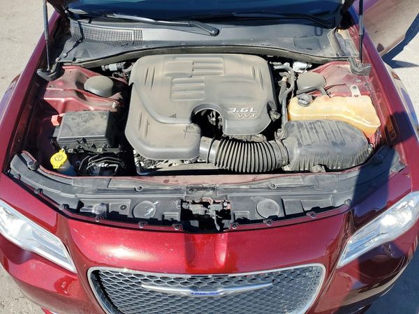 2016 CHRYSLER 300