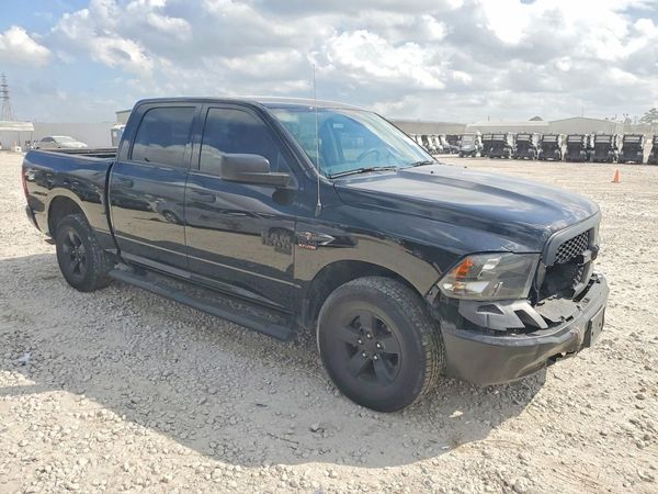 2024 RAM 1500 CLASSIC Tradesman