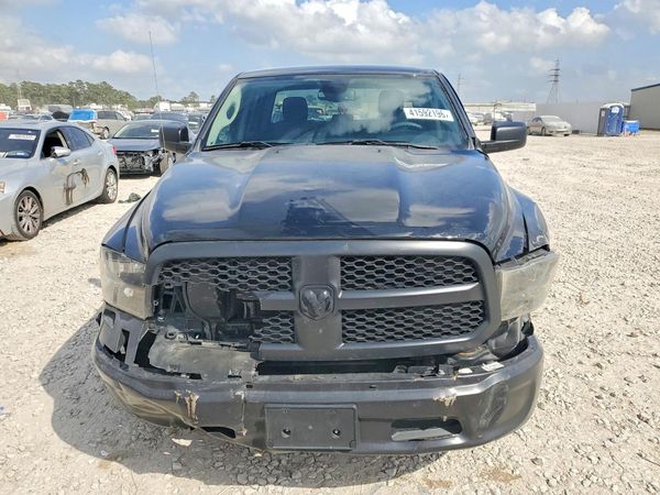 2024 RAM 1500 CLASSIC Tradesman