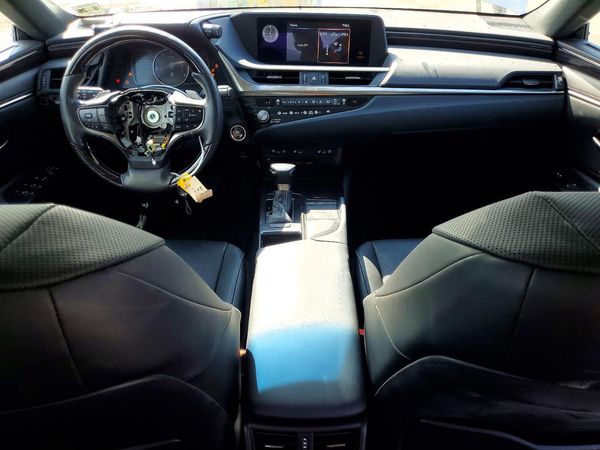 2021 LEXUS ES 350