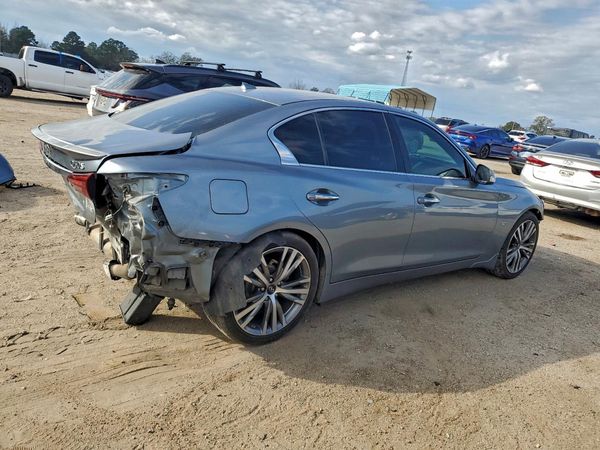 2018 INFINITI Q50