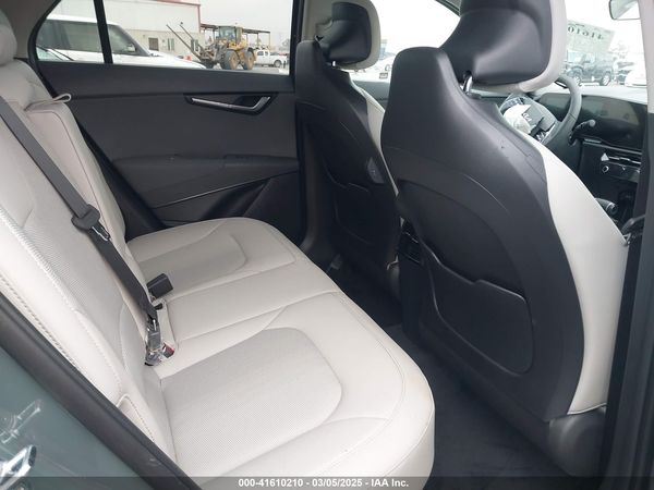 2024 KIA NIRO EX TOURING
