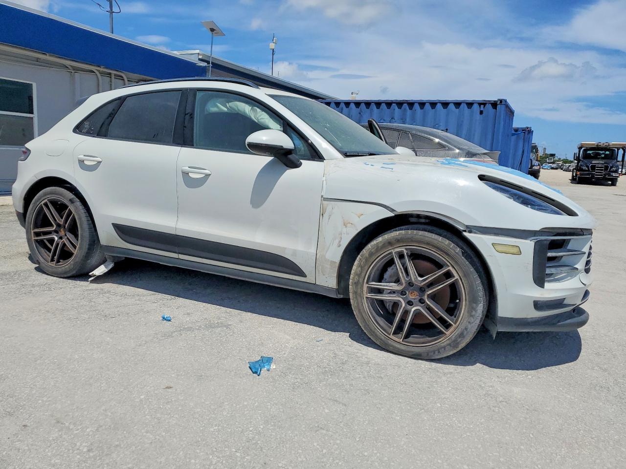 2019 PORSCHE MACAN S