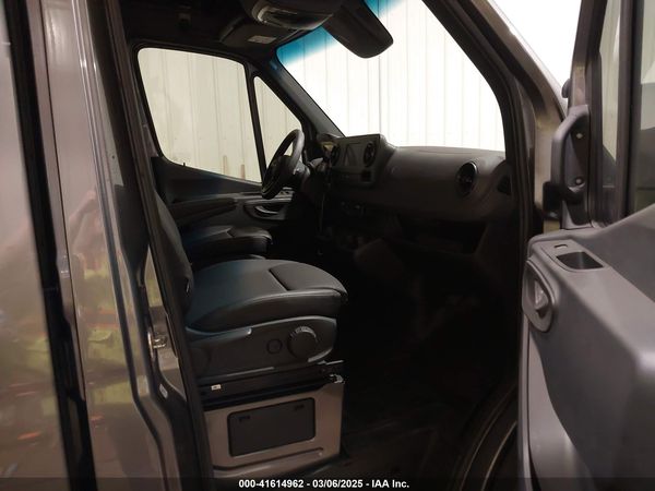 2023 MERCEDES-BENZ SPRINTER 2500